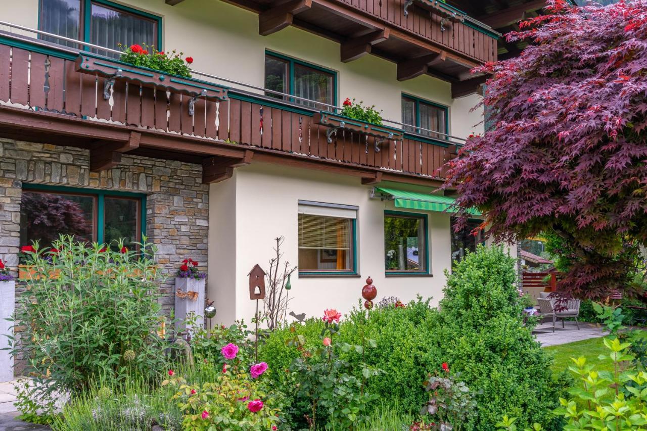 Gaestehaus Hornegger Hotel Mayrhofen Exterior photo