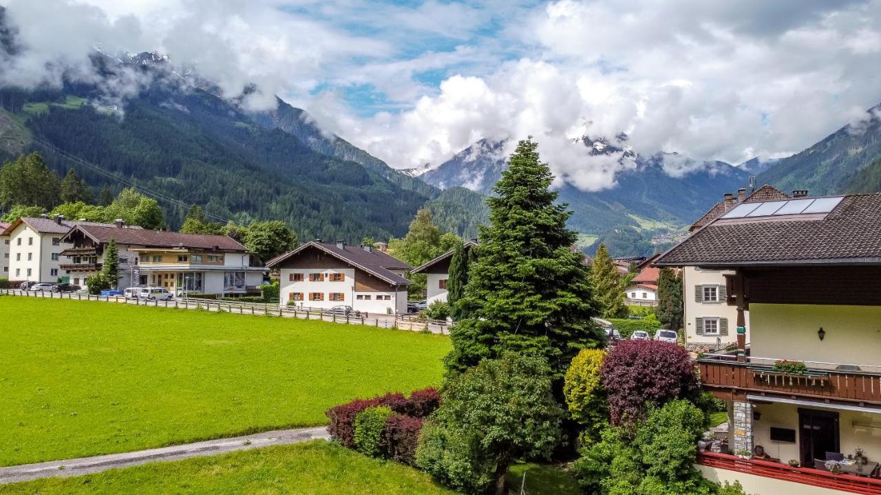 Gaestehaus Hornegger Hotel Mayrhofen Exterior photo