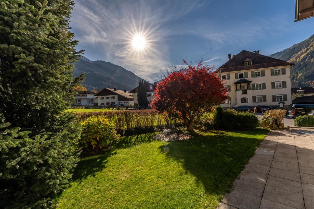 Gaestehaus Hornegger Hotel Mayrhofen Exterior photo