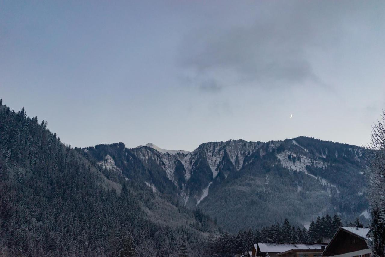 Gaestehaus Hornegger Hotel Mayrhofen Exterior photo