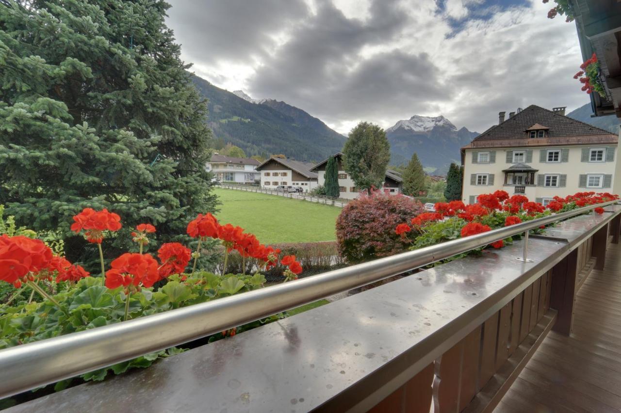 Gaestehaus Hornegger Hotel Mayrhofen Exterior photo